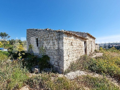 Foto Rustico in SP 95, Scicli di 100 m² con 4 locali in vendita