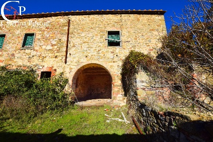 Foto Rustico in Via Selvole, Radda in Chianti di 1000 m² con 20 locali
