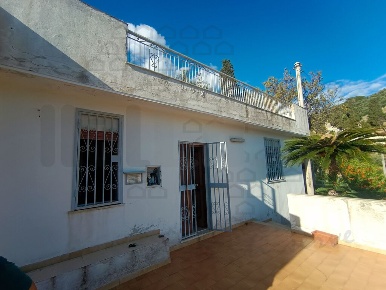 Foto Villa unifamiliare in Via Rota 98132 Mili San Marco, Messina Mili