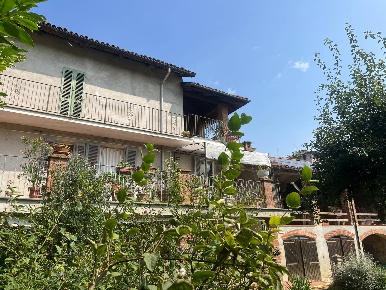 Foto Rustico in via Cammarota, Rocca d'Arazzo Centro di 300 m² in vendita