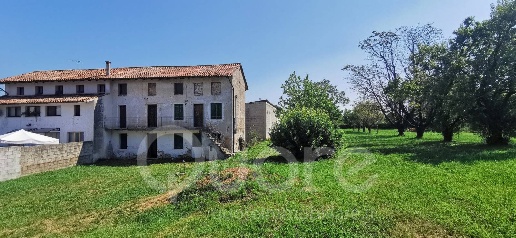 Foto Rustico in Via Detalmo da Villalta, Basiliano Basiliano Vissandone