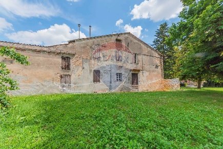 Foto Rustico in VIA NAZIONALE, Sissa Trecasali Trecasali di 1100 m²