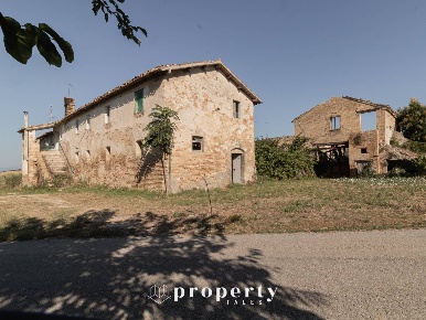 Foto Rustico in Contrada San Donato, Monteprandone di 1130 m² con 20 locali