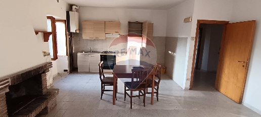 Foto Rustico in Via Case Fabbrizi, Gualdo Tadino Palazzo Mancinelli Vaccara