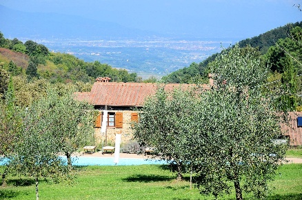 Foto Rustico in Rivalto, Chianni di 400 m² con 14 locali in vendita
