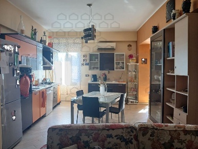 Foto Appartamento in Via adolfo celi eni, Messina Minissale di 130 m²
