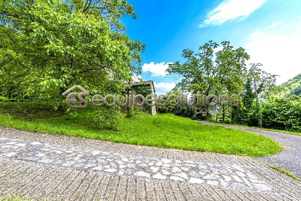 Foto Rustico in Via Trevasco, Nembro di 260 m² con 4 locali in vendita