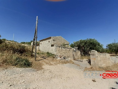 Foto Rustico in CONTRADA CUTURI, Scicli con 4 locali in vendita
