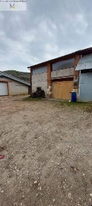 Foto Rustico a Monteforte d'Alpone Centro di 94 m² con 2 locali in vendita