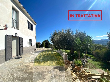 Foto Rustico in Contrada Macchie dei Corvi, Fresagrandinaria di 118 m²