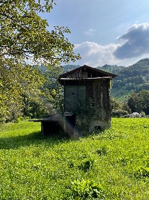 Foto Rustico a San Giovanni Bianco Fuipiano Al Brembo di 172 m² in vendita