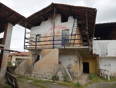 Foto Rustico a Bogogno di 85 m² con 3 locali in vendita