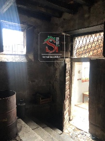 Foto Rustico a Taleggio di 180 m² con 5 locali in vendita