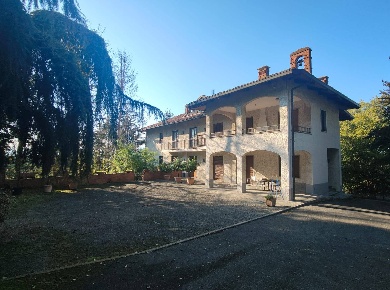 Foto Rustico in Via Fontanino, San Raffaele Cimena di 800 m² con 20 locali