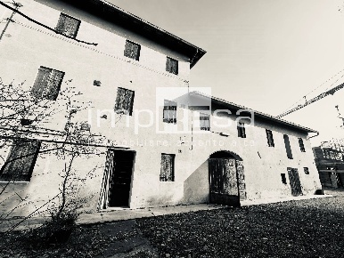 Foto Rustico in via XXIV maggio, Spresiano Centro di 480 m² con 17 locali