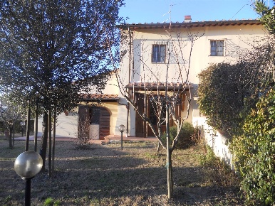 Foto Rustico a Montespertoli di 140 m² con 5 locali in vendita