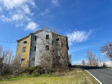 Foto Rustico in contrada rufiano, Castignano di 700 m² con 5 locali