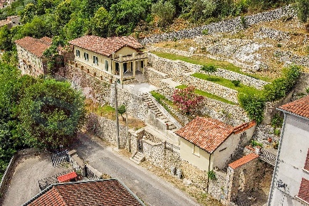 Foto Rustico in Via Costarelle, Arce Centro di 140 m² con 6 locali