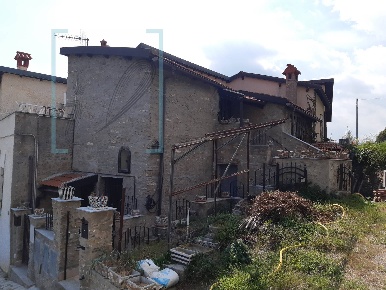 Foto Rustico in via capitolo, Onzo di 120 m² con 4 locali in vendita