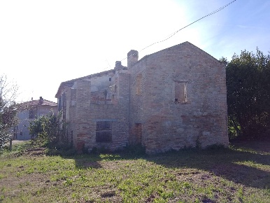 Foto Rustico in via piercecchi, Giulianova di 130 m² con 1 locali