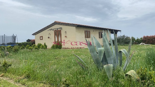 Foto Rustico a Magliano in Toscana Centro di 75 m² con 4 locali in vendita