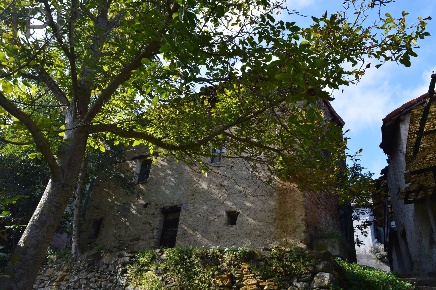 Foto Rustico in località Chiappella, Cairo Montenotte di 100 m² in vendita