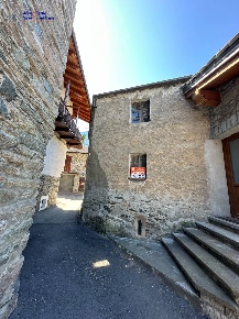 Foto Rustico in Località Les Cors, Fénis Chez Croiset di 65 m² con 2 locali