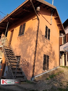 Foto Rustico in Via Tetti Benna, San Mauro Torinese Centro di 37 m²