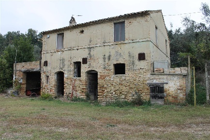 Foto Rustico in contrada s michele, Massignano di 180 m² con 5 locali