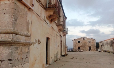 Foto Rustico a Ragusa Donnafugata - Punta Braccetto con 10 locali