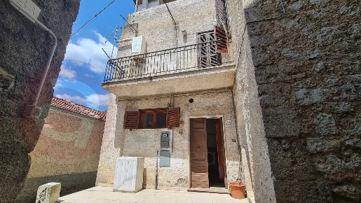Foto Rustico in Via Cappella, Roccasecca Centro di 75 m² con 4 locali