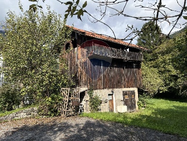 Foto Rustico in Via Giacomelli, Calalzo di Cadore Centro di 119 m²