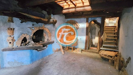 Foto Rustico in Via Balma, San Giorio di Susa San Giorio di 81 m²
