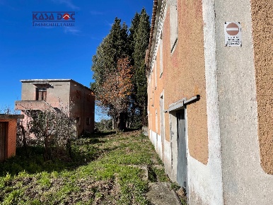 Foto Rustico in Località Millea, Tiriolo Centro di 12 m² con 10 locali