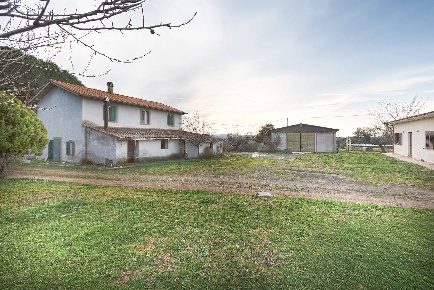 Foto Rustico in Località Scassato, Vetralla di 288 m² con 6 locali