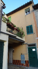 Foto Rustico a Montespertoli di 100 m² con 5 locali in vendita