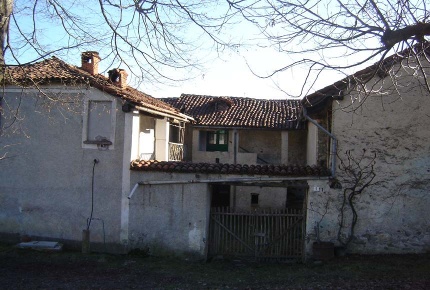 Foto Rustico in Airole, Piana Crixia Molino Pera di 600 m² con 15 locali