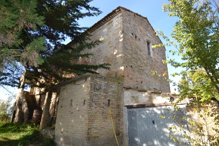 Foto Rustico in Contrada San Rustico, Ripatransone di 250 m² con 1 locali