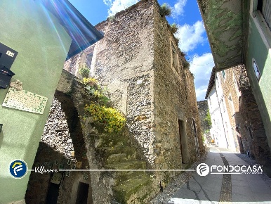 Foto Rustico in Via Vittorio Veneto, Castelbianco di 120 m² con 4 locali