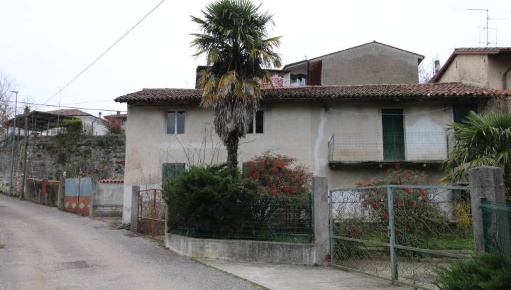 Foto Rustico in via Dante, Savogna d'Isonzo Rupa di 182 m² con 8 locali