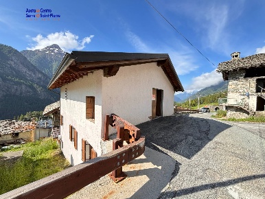 Foto Rustico in Località Chez Merloz, Bionaz di 88 m² con 1 locali