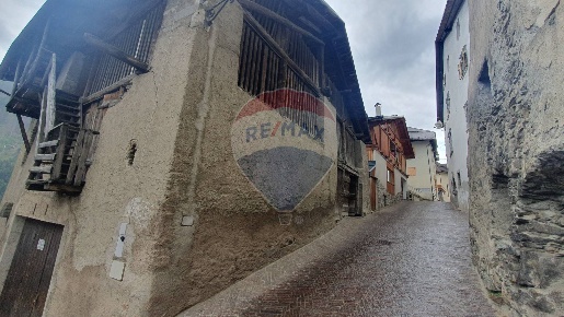 Foto Rustico in via di Fraviano, Vermiglio Fraviano di 300 m² con 8 locali