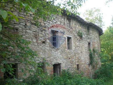 Foto Rustico in Sp 109 Pellegrino Parmense, Pellegrino Parmense di 450 m²