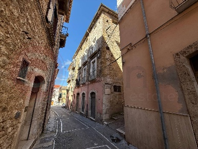 Foto Rustico in Vicolo Concordia, Roccasecca Centro di 156 m² con 6 locali