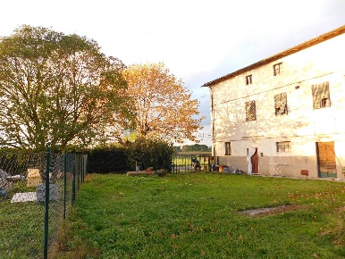 Foto Rustico in Via Lungomonte, San Giuliano Terme Asciano, Agnano