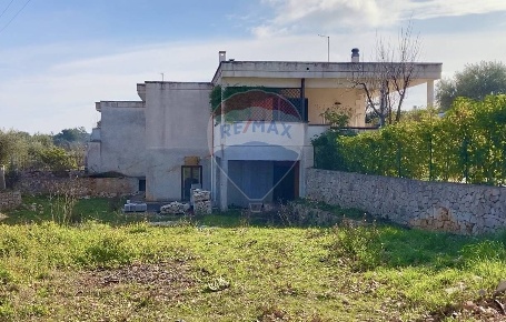Foto Rustico in VIALE ANTICO n. SN Piano S1, Fasano di 128 m² con 1 locali
