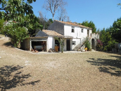 Foto Rustico in Contrada giardino, Colonnella di 110 m² con 1 locali