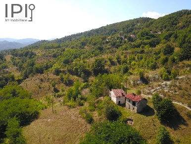 Foto Rustico in Frazione MOntaldo, Spigno Monferrato di 150 m² con 9 locali