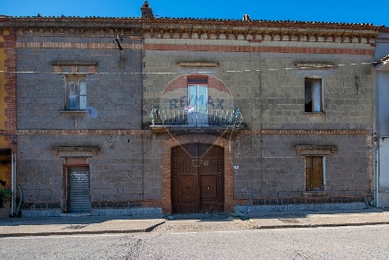 Foto Rustico in Via  IV Novembre, Carinola Nocelleto di 180 m² con 5 locali