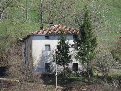 Foto Rustico in Via monte cuccolo, Pavullo nel Frignano di 550 m²